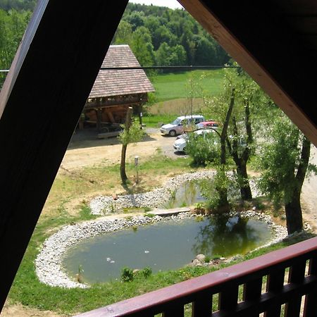 Turisticna Kmetija Cebelji Gradic Apartment Rogasovci Exterior photo
