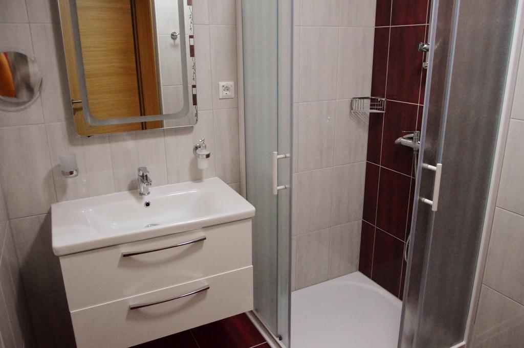 Turisticna Kmetija Cebelji Gradic Apartment Rogasovci Exterior photo